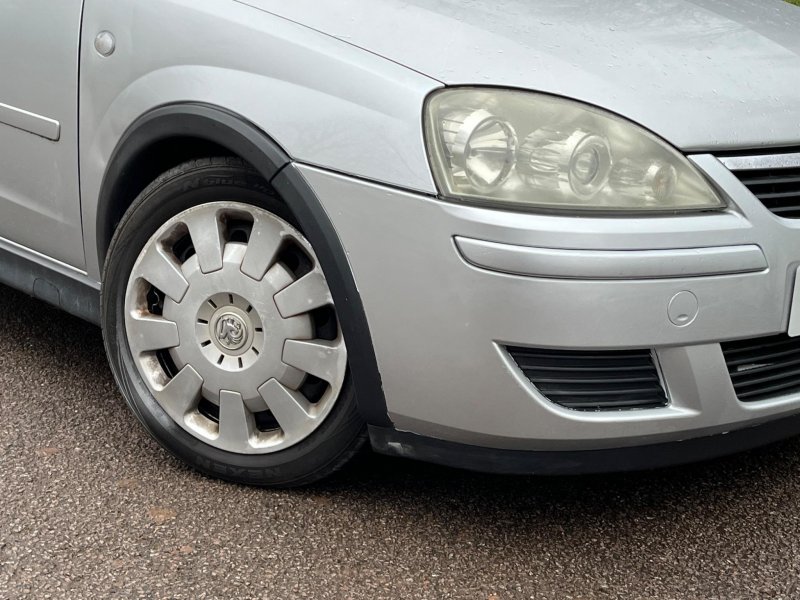 VAUXHALL CORSA