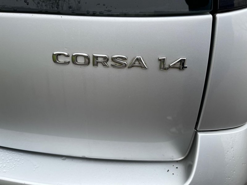 VAUXHALL CORSA