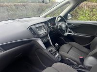 VAUXHALL ZAFIRA TOURER
