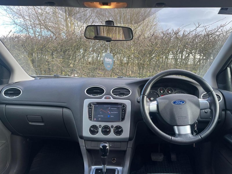 FORD FOCUS