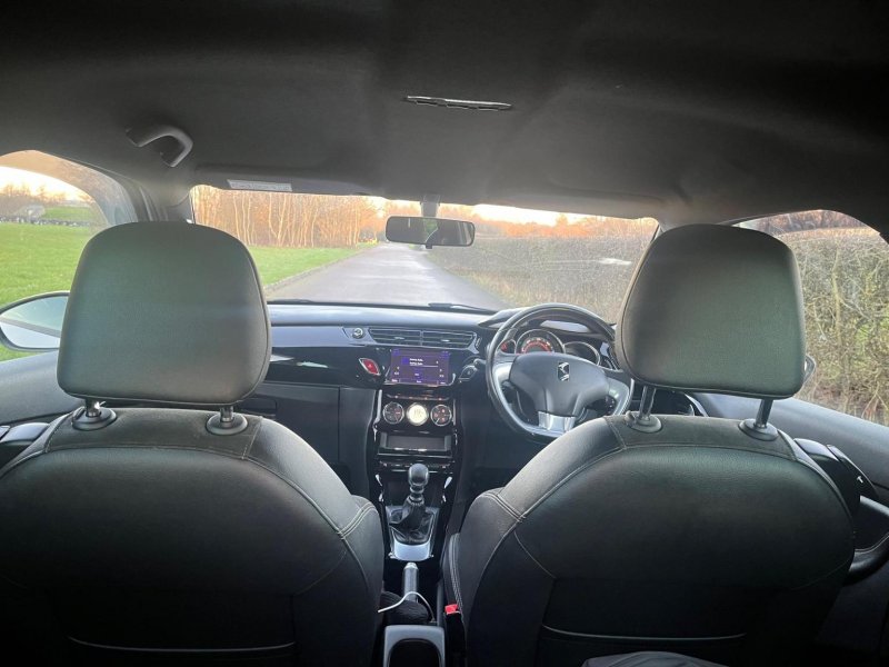 DS AUTOMOBILES DS 3