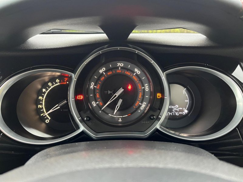 DS AUTOMOBILES DS 3