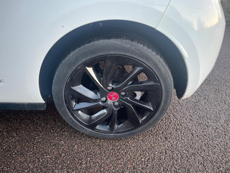 DS AUTOMOBILES DS 3