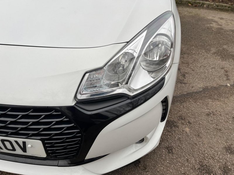 DS AUTOMOBILES DS 3
