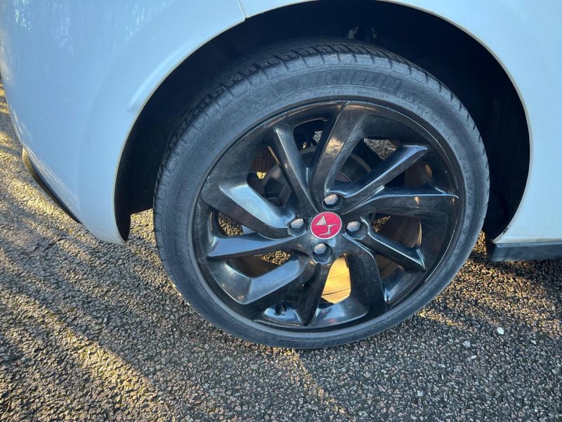 DS AUTOMOBILES DS 3
