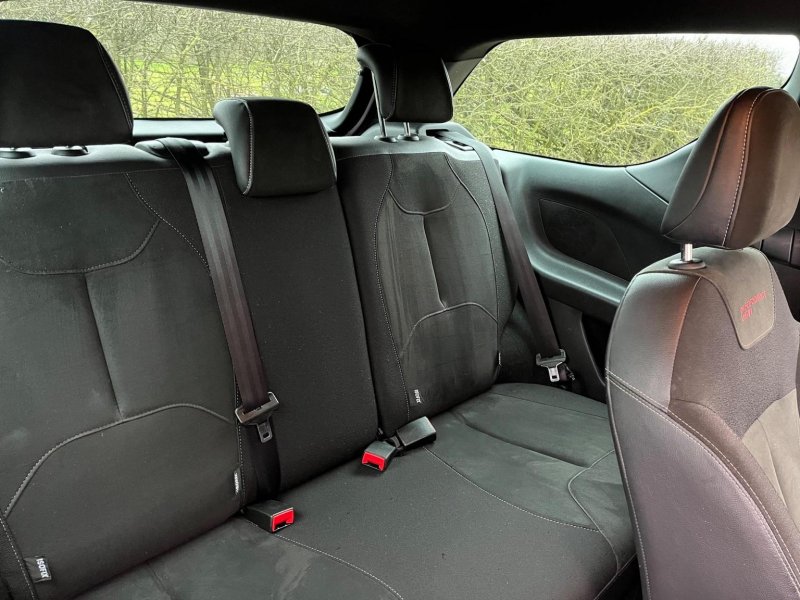 DS AUTOMOBILES DS 3