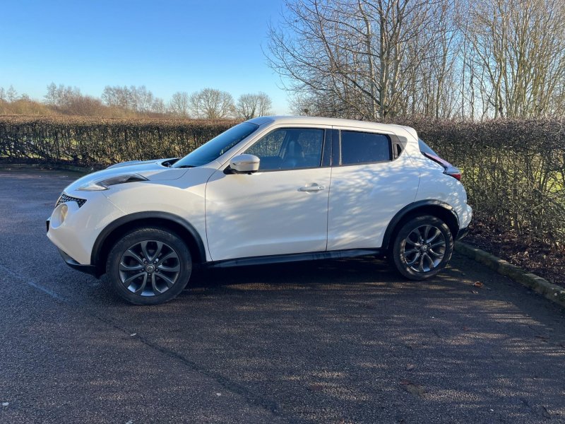 NISSAN JUKE