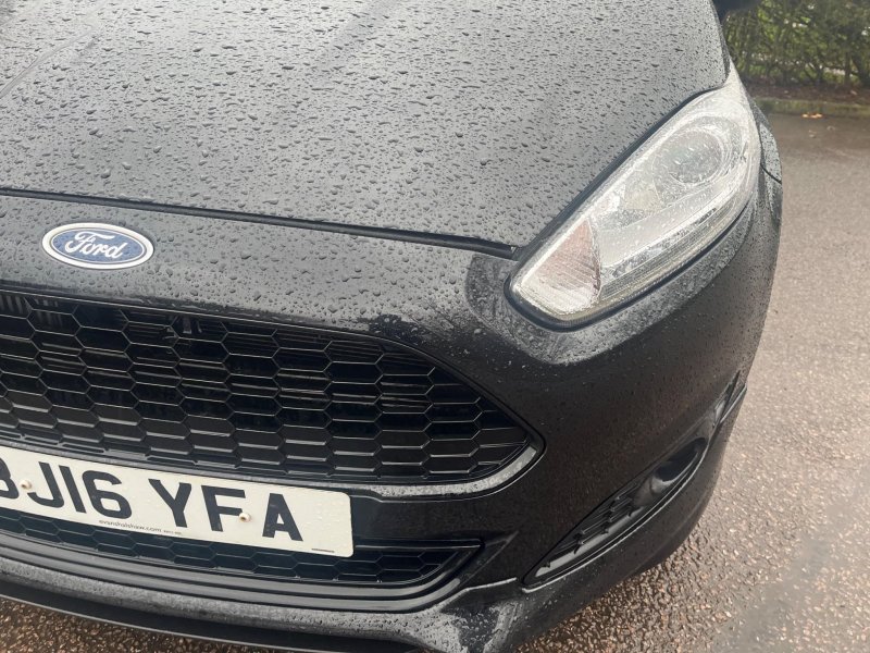 FORD FIESTA
