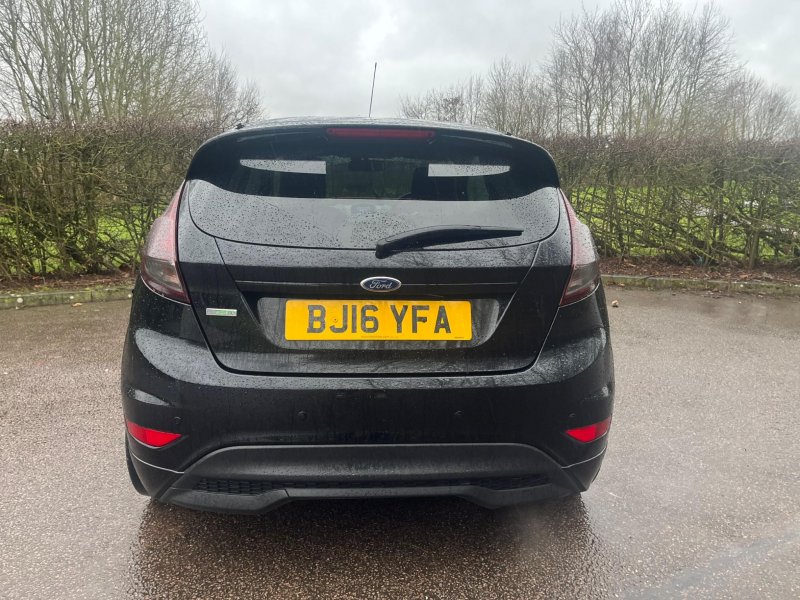 FORD FIESTA