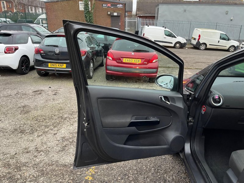 VAUXHALL CORSA