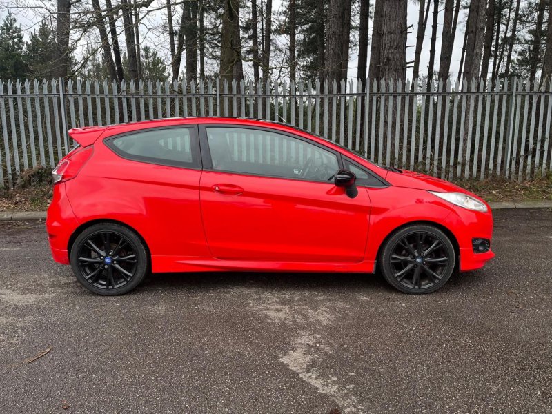 FORD FIESTA