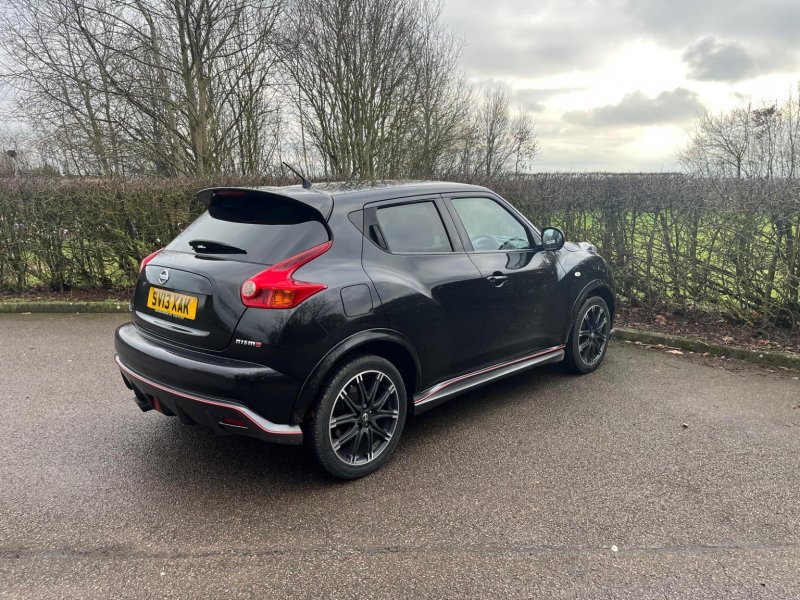 NISSAN JUKE