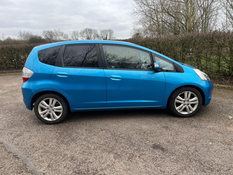 HONDA JAZZ