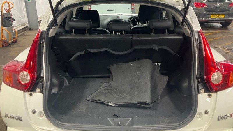 NISSAN JUKE