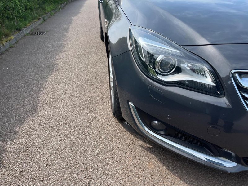 VAUXHALL INSIGNIA