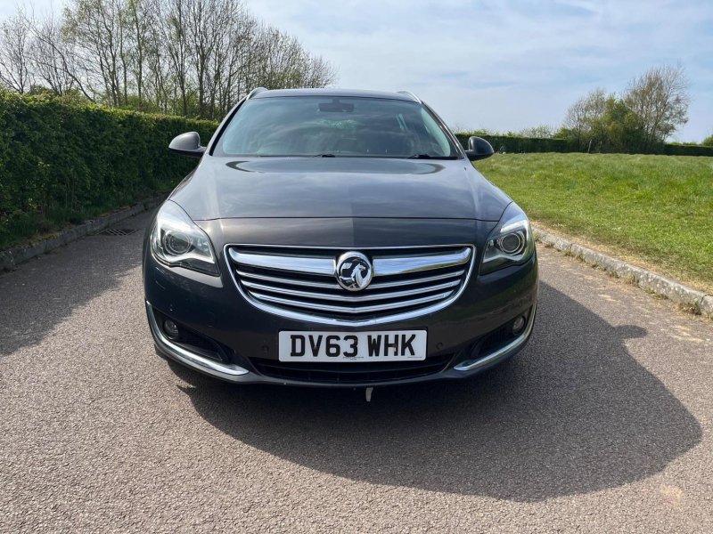 VAUXHALL INSIGNIA