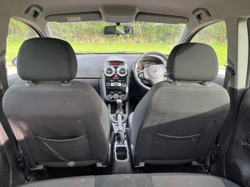 VAUXHALL CORSA