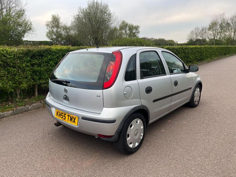 VAUXHALL CORSA
