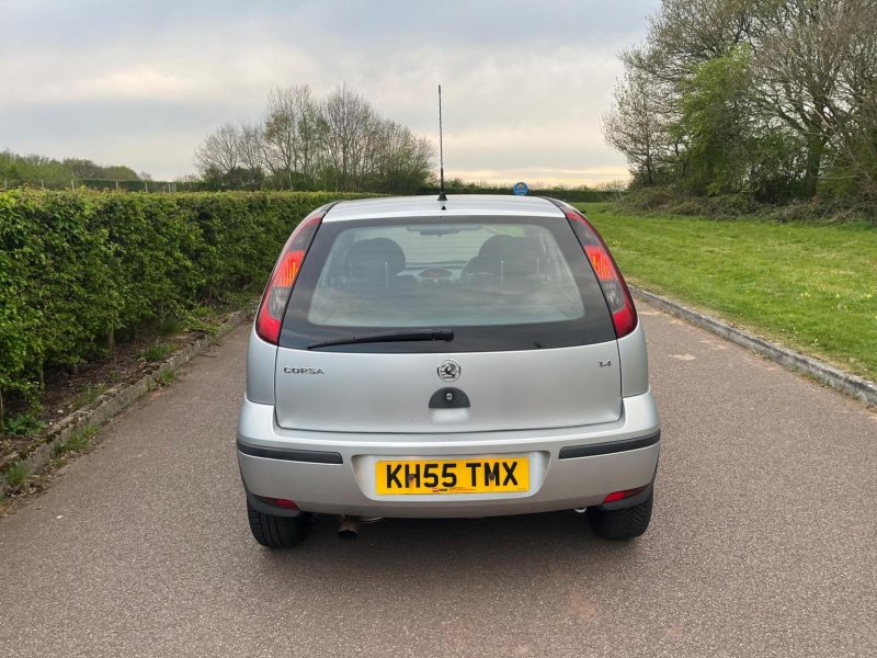 VAUXHALL CORSA