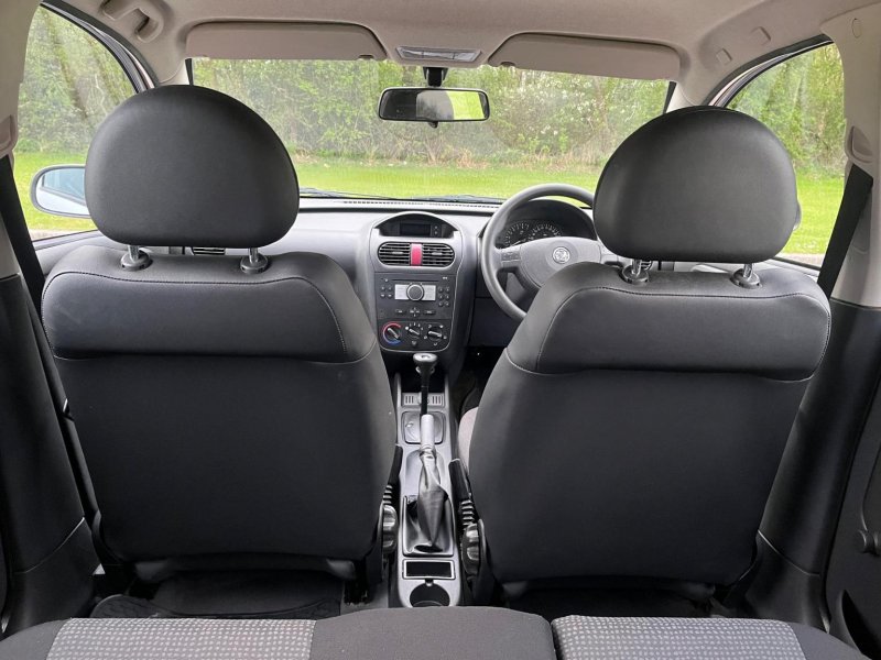 VAUXHALL CORSA