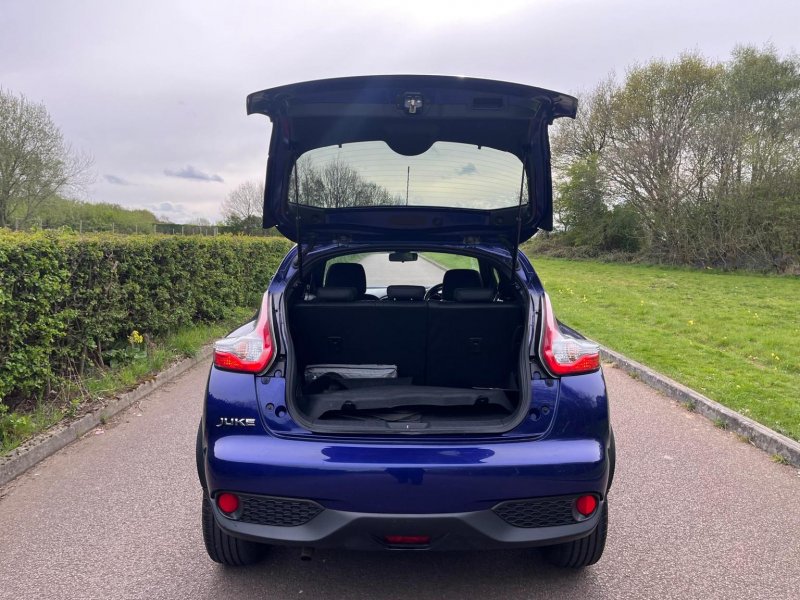 NISSAN JUKE