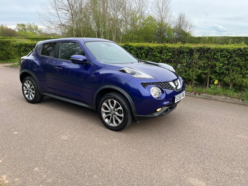NISSAN JUKE