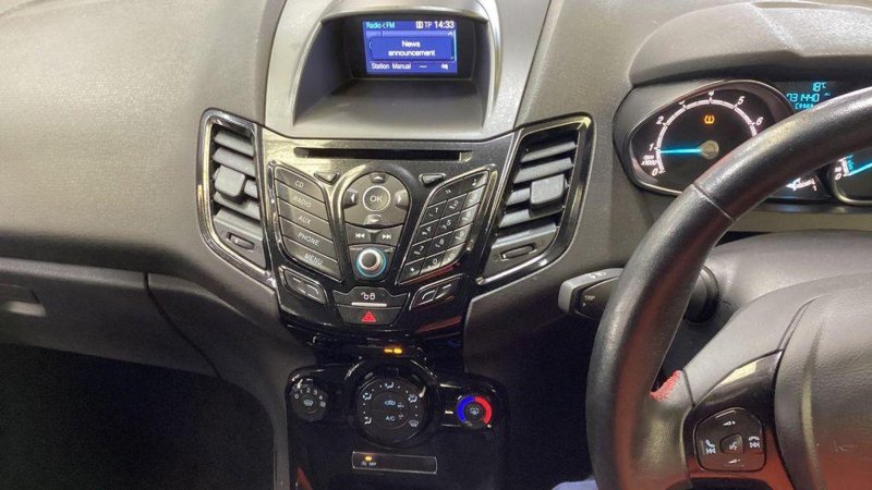 FORD FIESTA