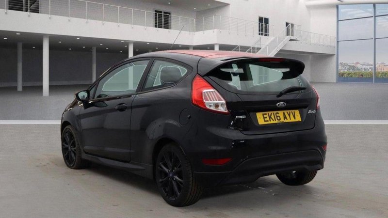 FORD FIESTA