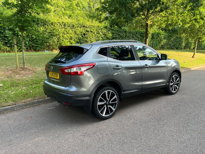 NISSAN QASHQAI