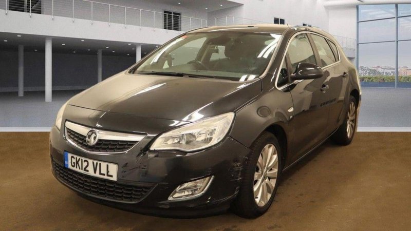 VAUXHALL ASTRA