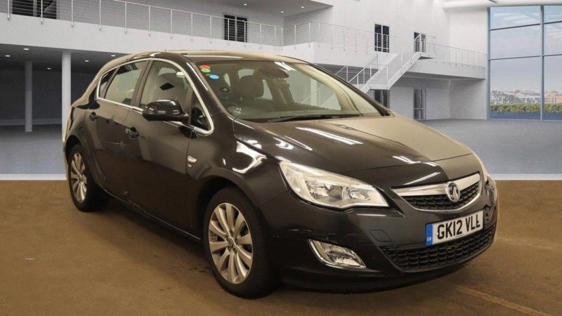 VAUXHALL ASTRA