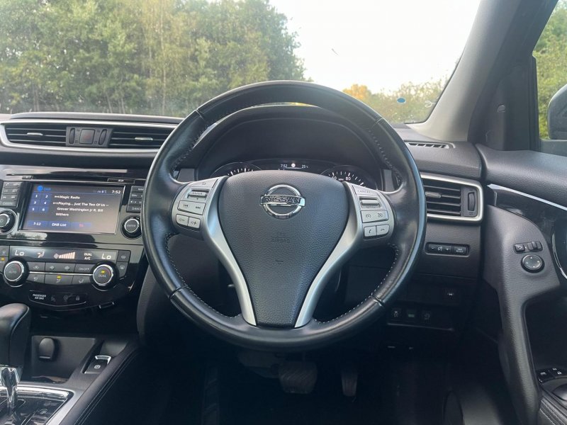 NISSAN QASHQAI