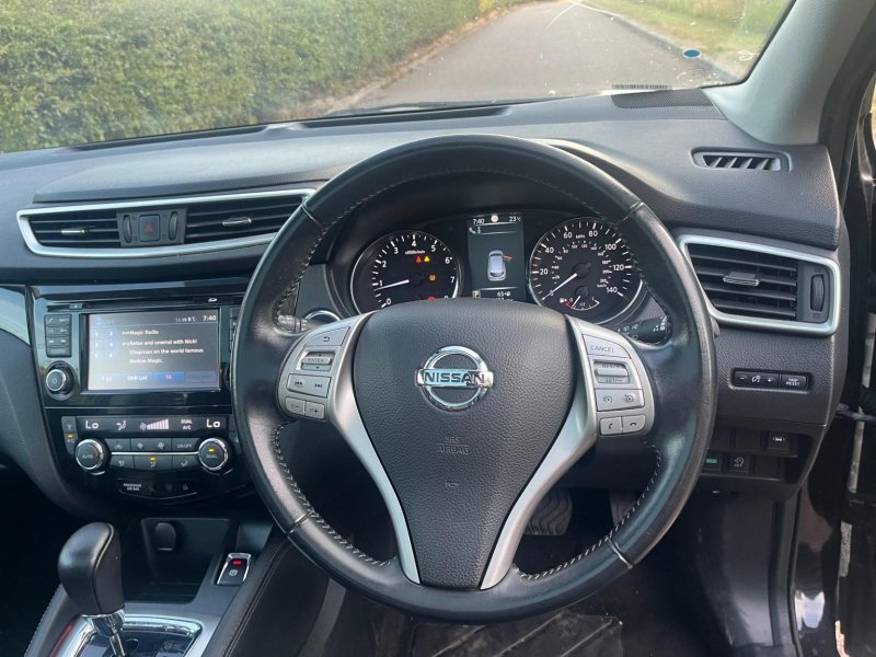 NISSAN QASHQAI