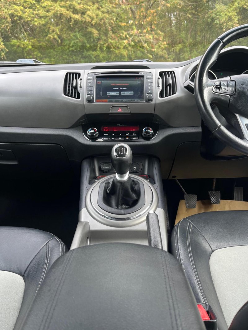 KIA SPORTAGE